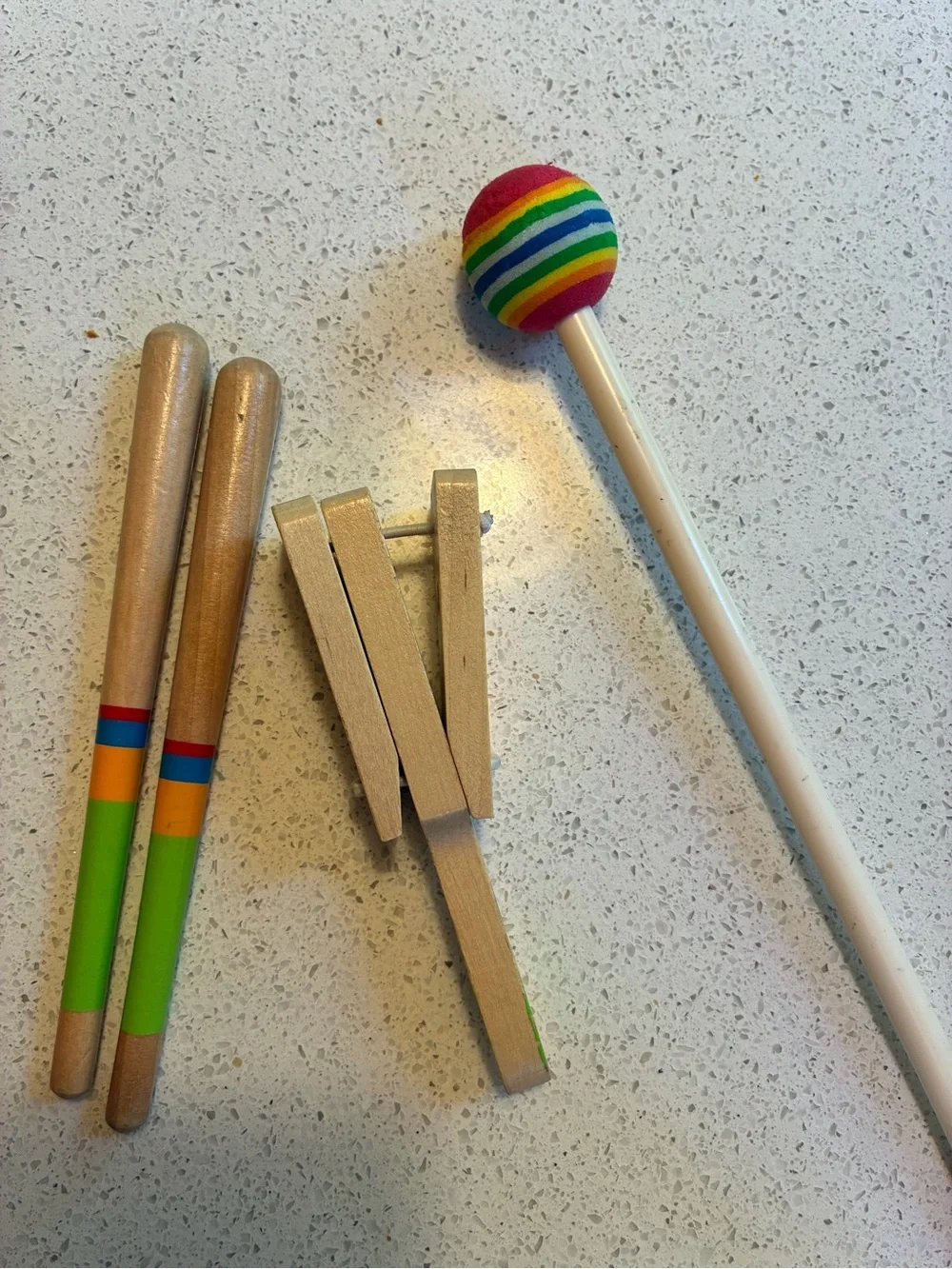 Hape percussion toy